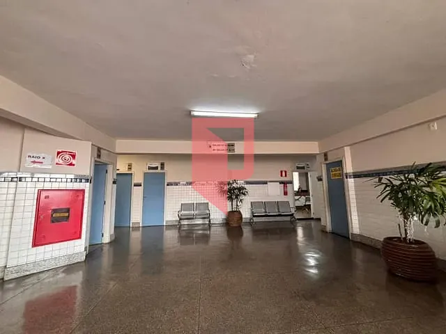 Sala para alugar, no bairro Carlos Prates em Belo Horizonte