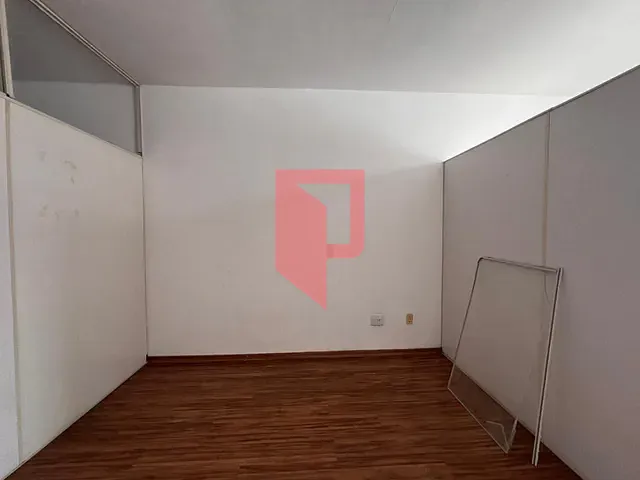 Sala para alugar, no bairro Carlos Prates em Belo Horizonte