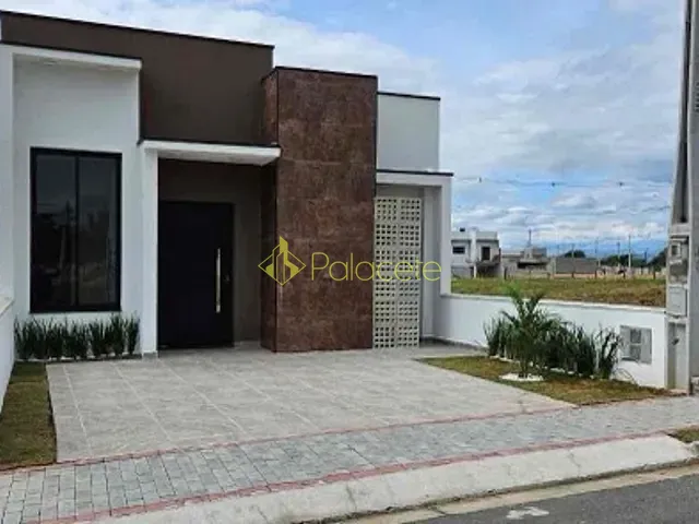 Casa com 175m² 3 quartos e 2 banheiros, à venda, no bairro Bosque da Imperatriz em Pindamonhangaba