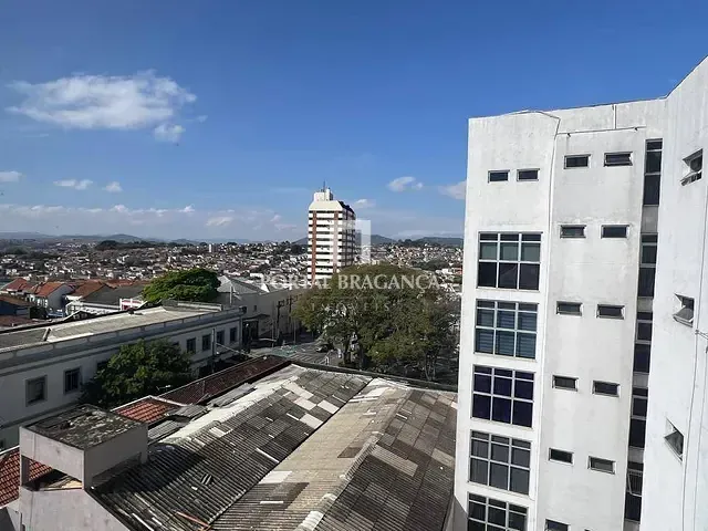 Sala para alugar, no bairro Centro em Bragança Paulista