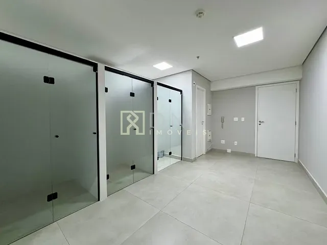 Sala à venda ou para alugar, no bairro Parque Residencial Aquarius em São José dos Campos
