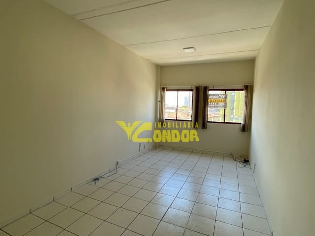 Sala para alugar, no bairro Centro em Cambé