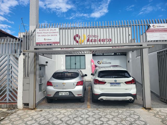 Sala com 33m², para alugar, no bairro Vila São José em Taubaté