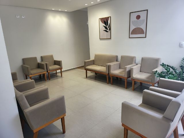 Sala com 33m², para alugar, no bairro Vila São José em Taubaté