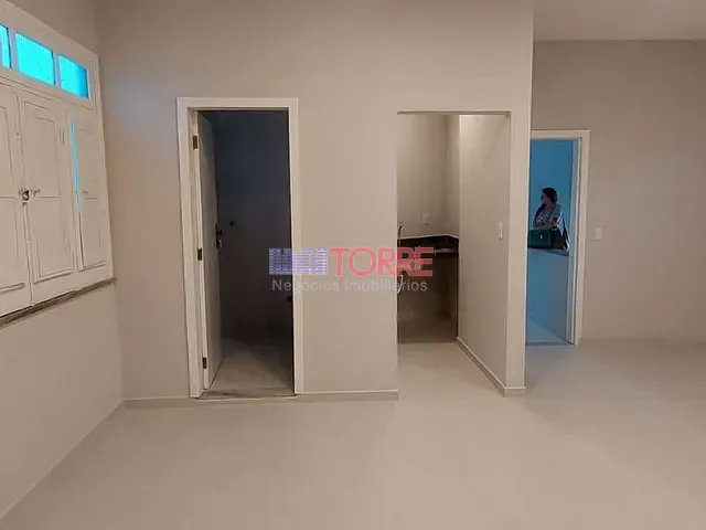 Sala para alugar, no bairro Centro em Ilhéus