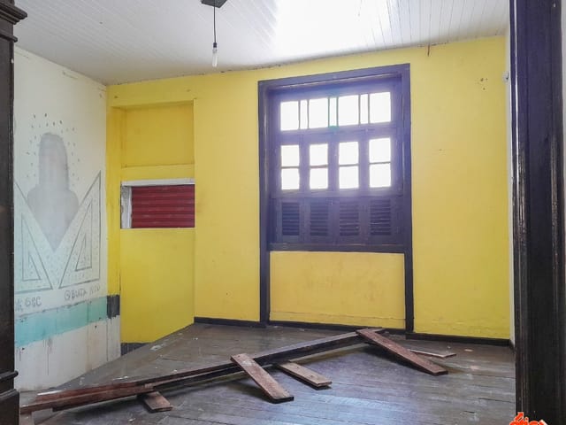 Sala para alugar, no bairro Umarizal em Belém
