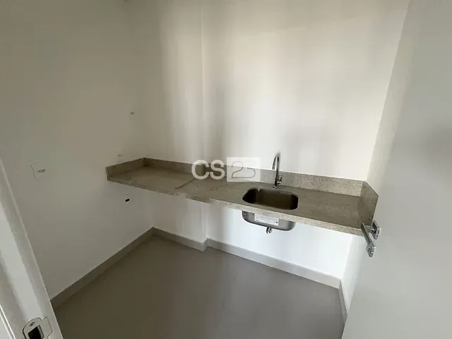 Sala para alugar, no bairro Bela Suiça em Londrina