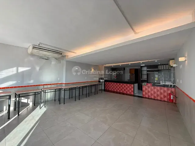 Sala à venda, no bairro Recanto das Palmeiras em Teresina