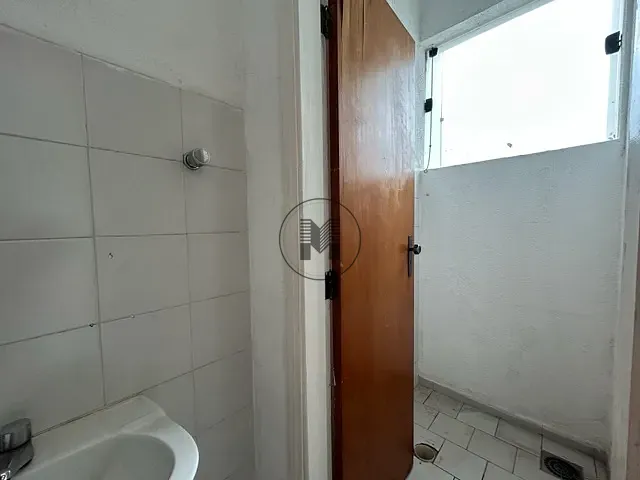 Sala para alugar, no bairro Centro em Taubaté