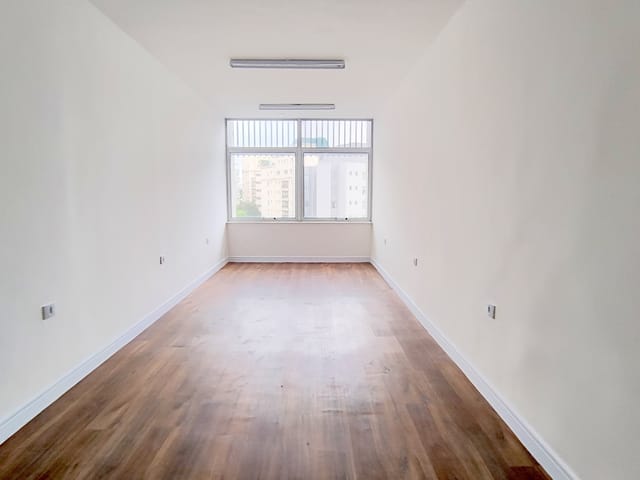 Sala com 48m², à venda ou para alugar, no bairro Itaim Bibi em São Paulo