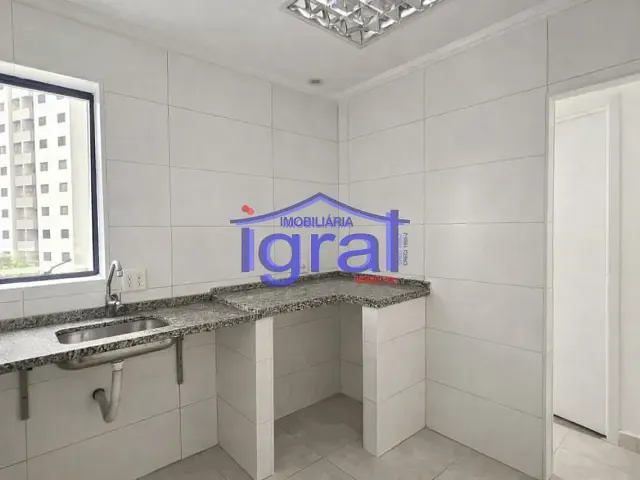 Sala para alugar, no bairro Vila Guarani (Z Sul) em São Paulo