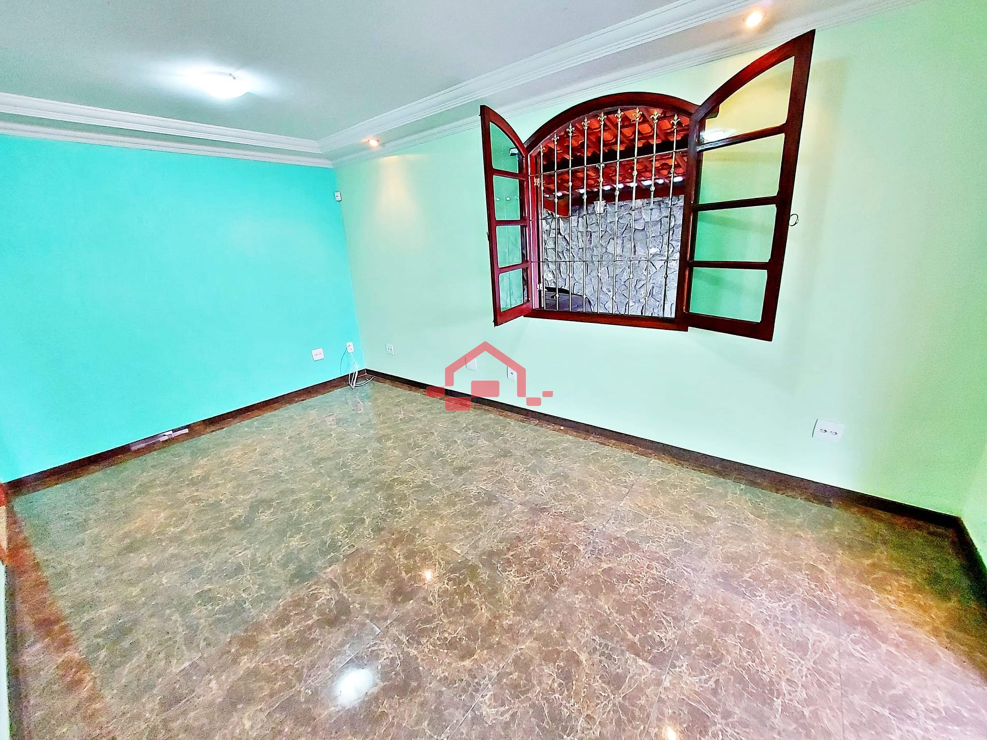 Casa para alugar com 3 quartos, 200m² - Foto 9