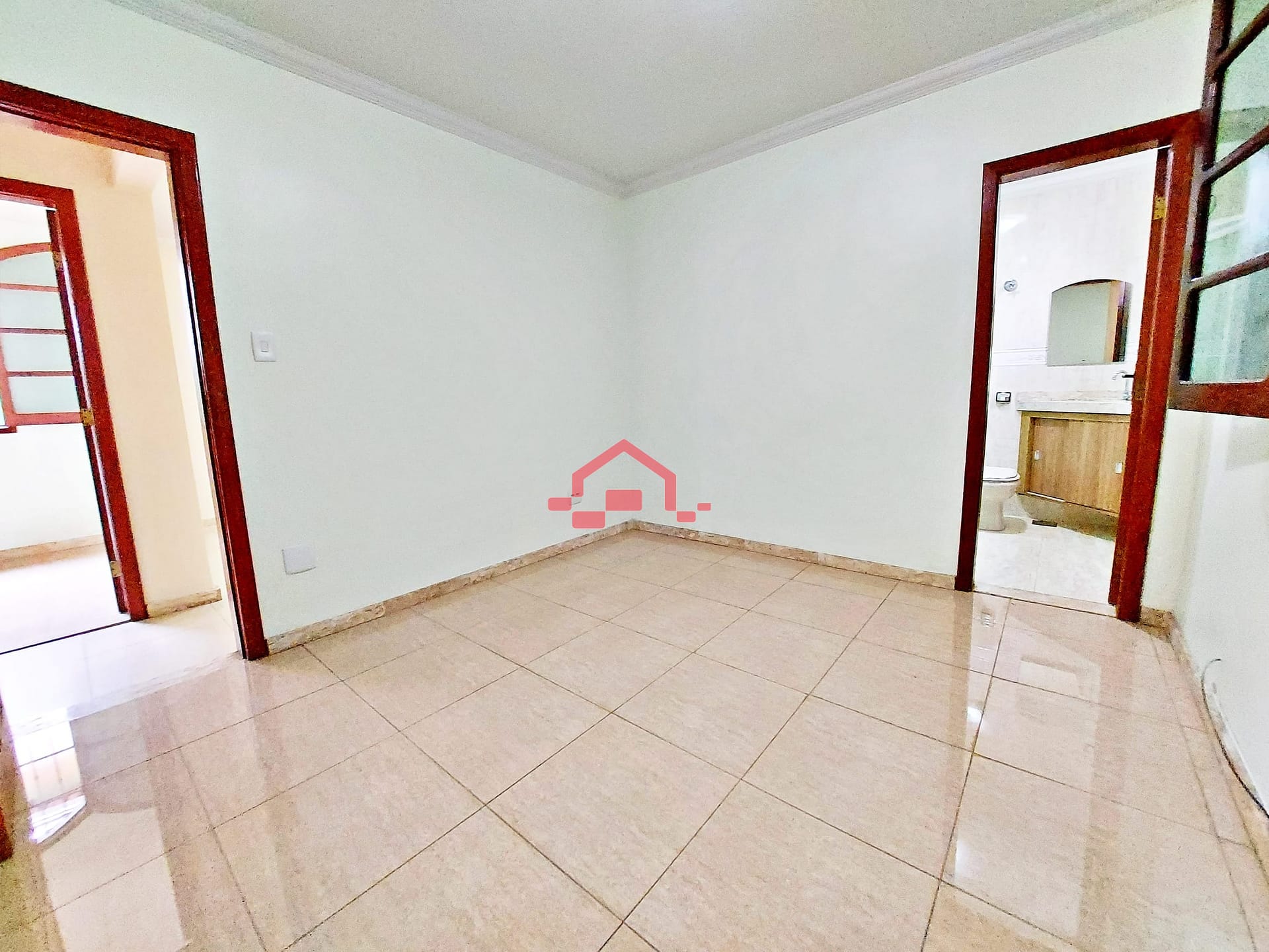 Casa para alugar com 3 quartos, 200m² - Foto 20