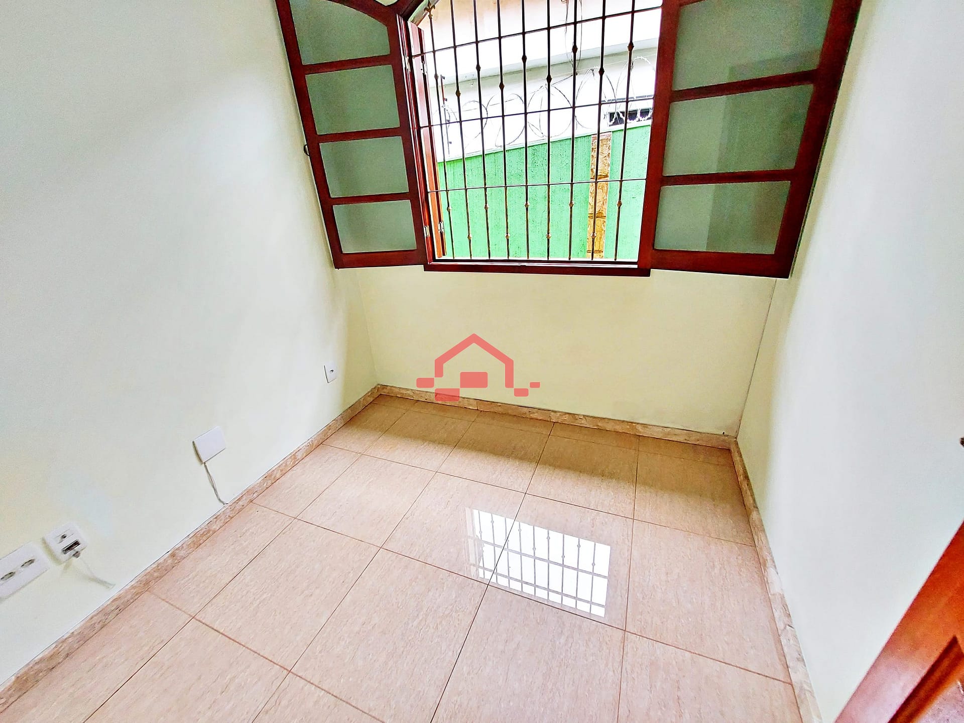 Casa para alugar com 3 quartos, 200m² - Foto 21