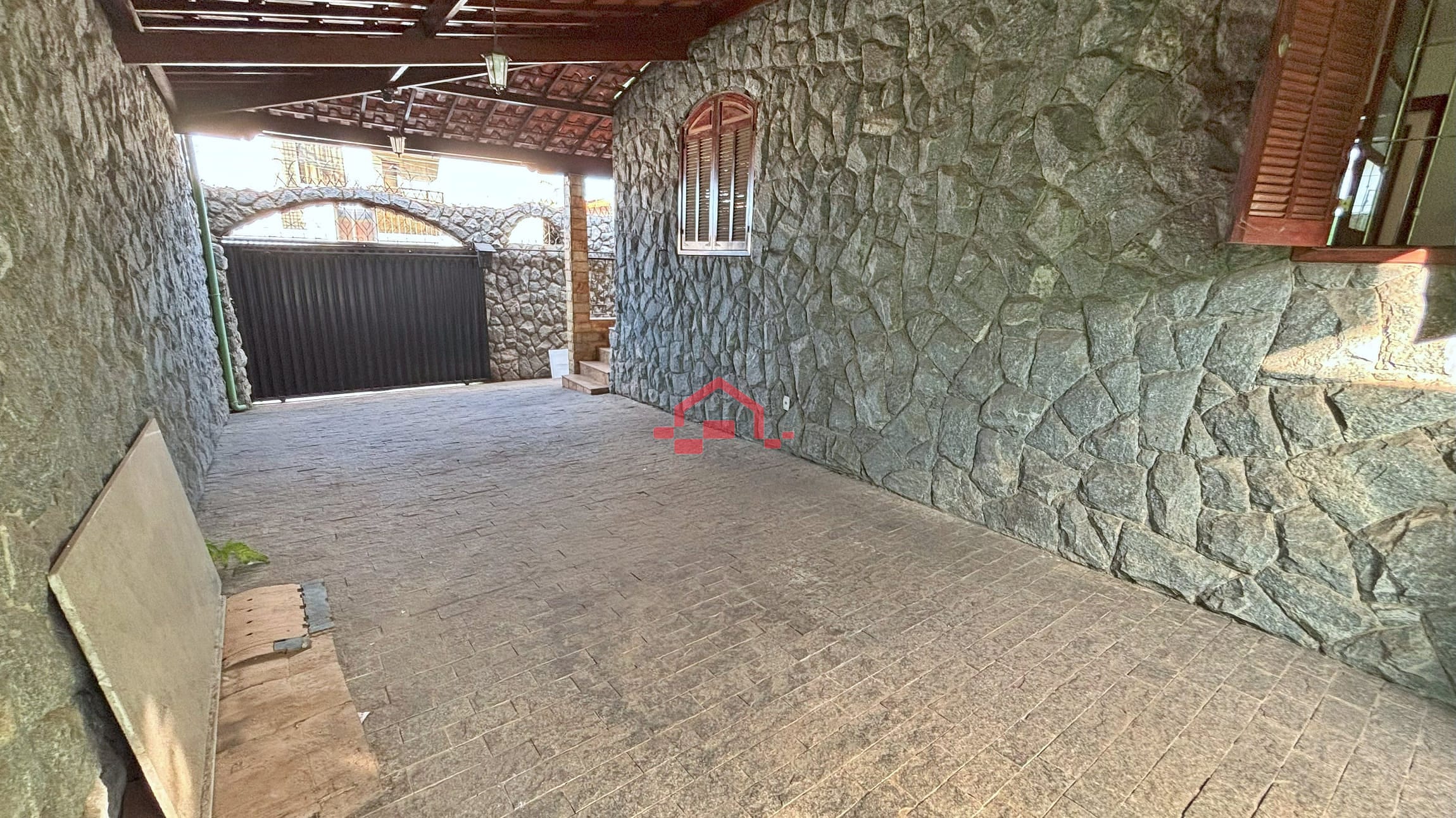 Casa para alugar com 3 quartos, 200m² - Foto 7
