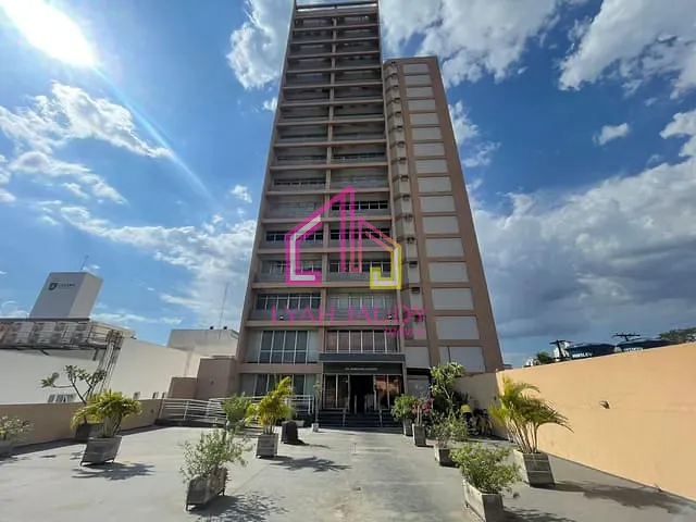 Sala com 65m², para alugar, no bairro Bandeirantes em Cuiabá