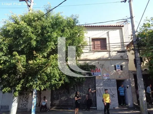 Prédio à venda ou para alugar, no bairro Pompeia em São Paulo