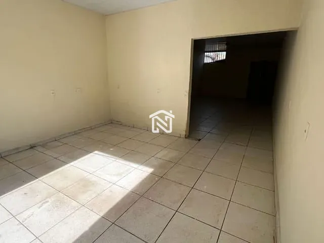 Sala com 30m², para alugar, no bairro Centro em Paraíso do Tocantins