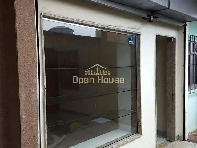 Sala à venda, no bairro Retiro em Volta Redonda