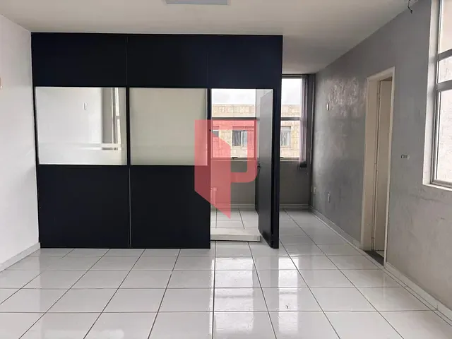 Sala para alugar, no bairro Carlos Prates em Belo Horizonte