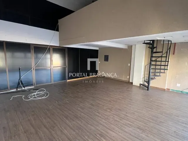 Sala à venda, no bairro Centro em Bragança Paulista