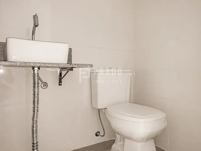 Sala à venda, no bairro Centro em Pelotas