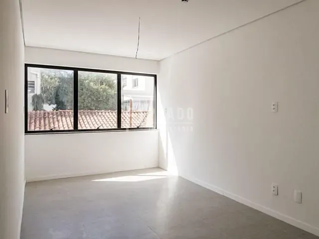 Sala à venda, no bairro Centro em Pelotas