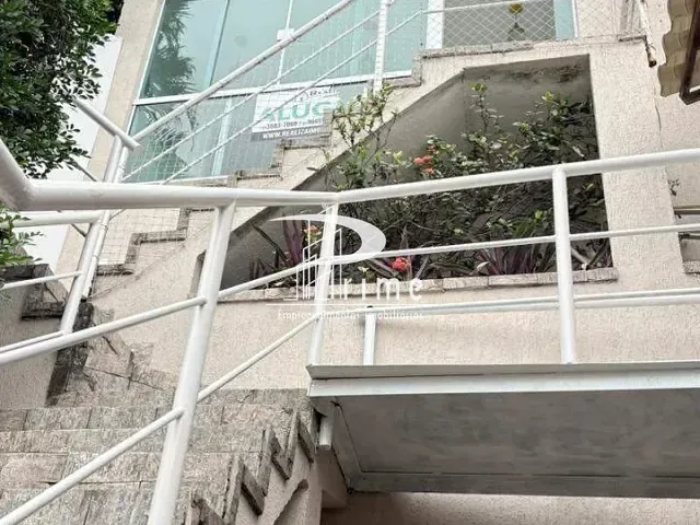Sala para alugar, no bairro Piratininga em Niterói