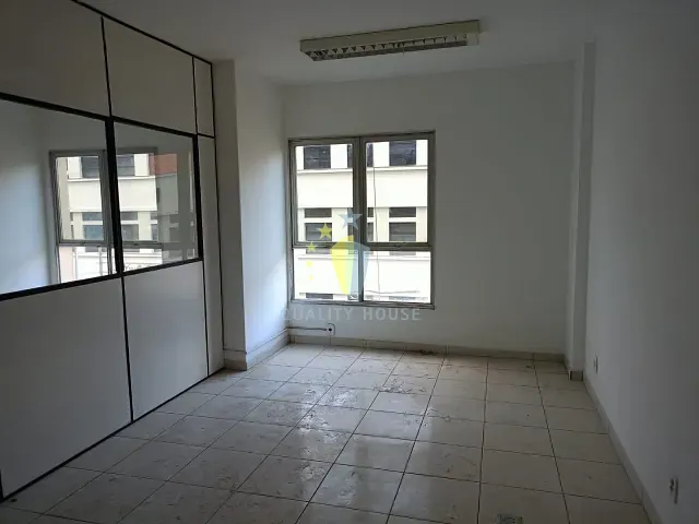 Sala com 63m², para alugar, no bairro Saúde em Rio de Janeiro