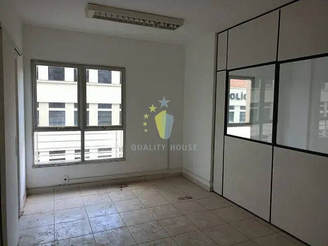 Sala com 63m², para alugar, no bairro Saúde em Rio de Janeiro