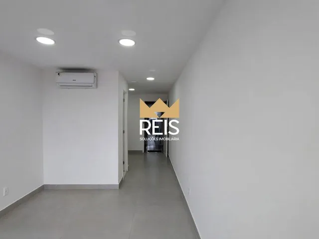 Sala à venda, no bairro Campo Grande em Rio de Janeiro