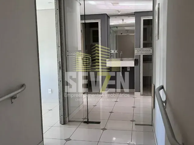 Sala com 100m², para alugar, no bairro Centro em Bauru