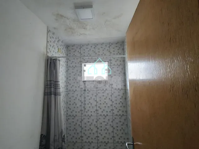 Sala com 34m², para alugar, no bairro Centro em Taubaté