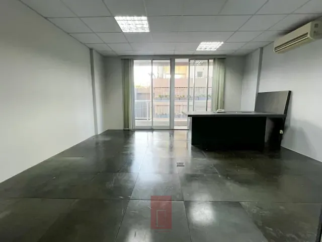 Sala para alugar, no bairro Vila Baruel em São Paulo