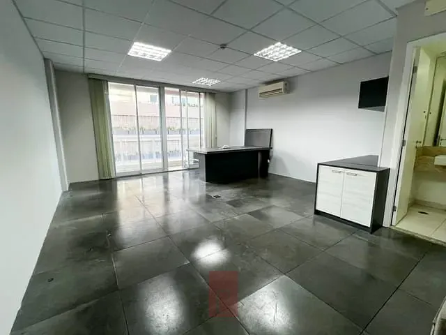 Sala para alugar, no bairro Vila Baruel em São Paulo