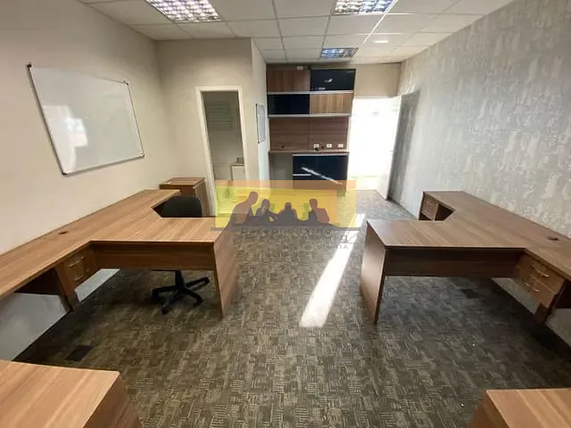 Sala com 95m², à venda, no bairro Loteamento Center Santa Genebra em Campinas