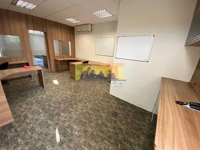 Sala com 95m², à venda, no bairro Loteamento Center Santa Genebra em Campinas
