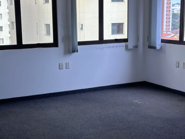 Sala com 40m², à venda, no bairro Chácara Santo Antônio (Zona Sul) em São Paulo