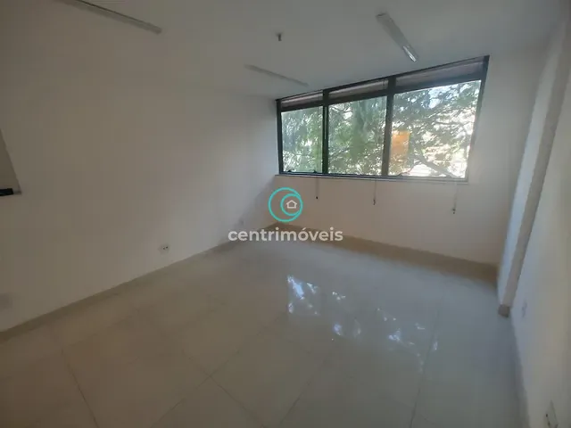 Sala com 25m², à venda ou para alugar, no bairro Tijuca em Rio de Janeiro