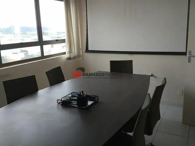 Sala à venda, no bairro Santo Antônio em São Caetano Do Sul