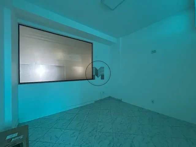 Sala para alugar, no bairro Centro em Taubaté