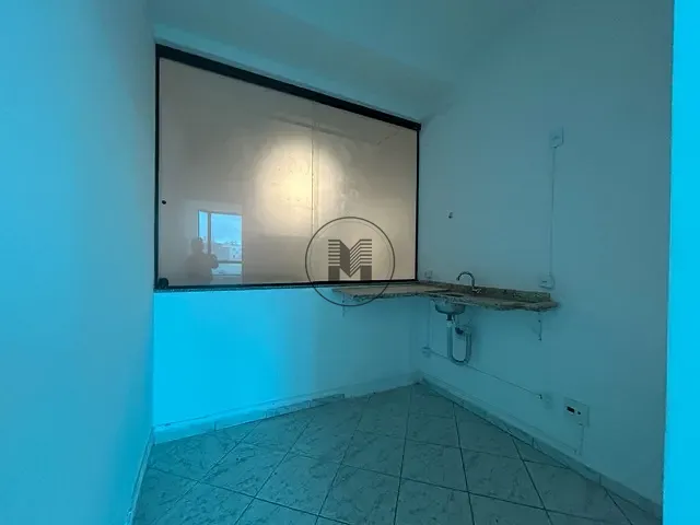 Sala para alugar, no bairro Centro em Taubaté