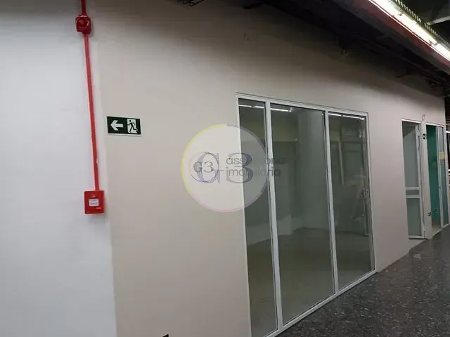 Sala para alugar, no bairro Centro em Pelotas
