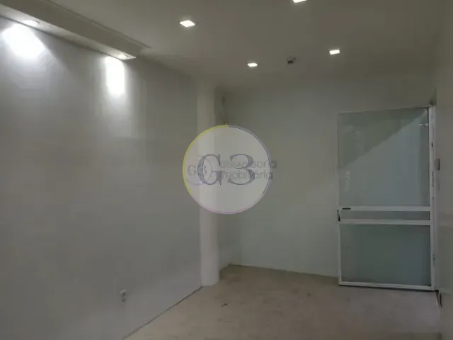 Sala para alugar, no bairro Centro em Pelotas