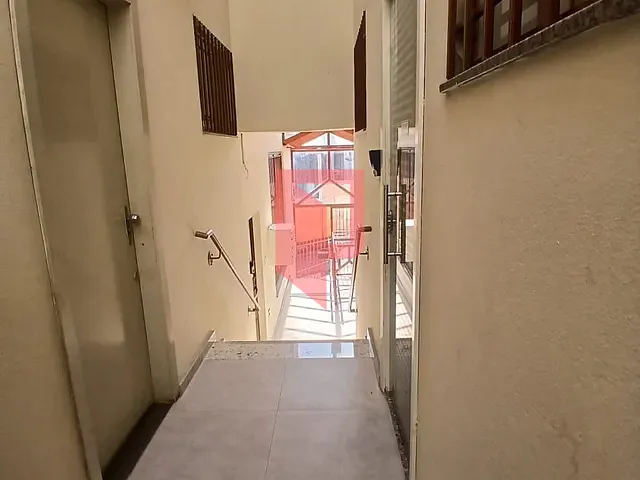Sala à venda, no bairro Carlos Prates em Belo Horizonte