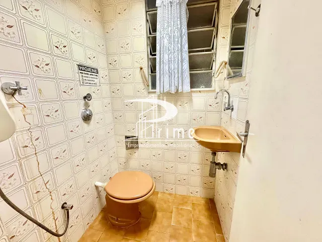 Sala à venda ou para alugar, no bairro Amaral Peixoto em Niterói