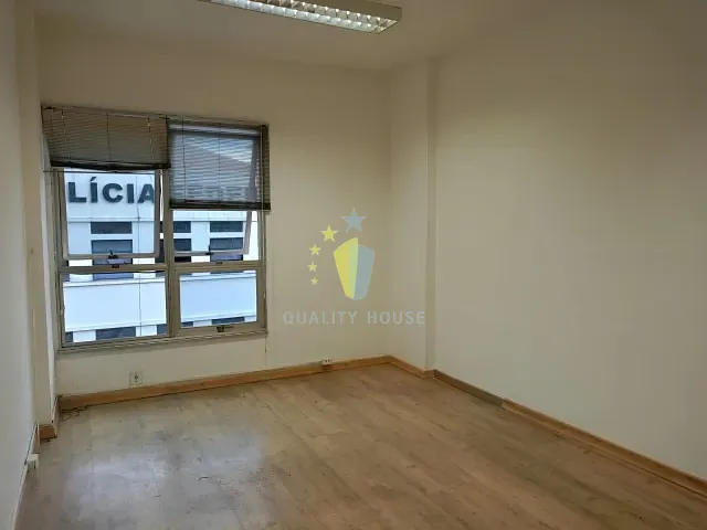 Sala com 40m², para alugar, no bairro Saúde em Rio de Janeiro