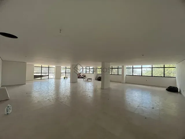 Sala para alugar, no bairro Centro em Ijuí