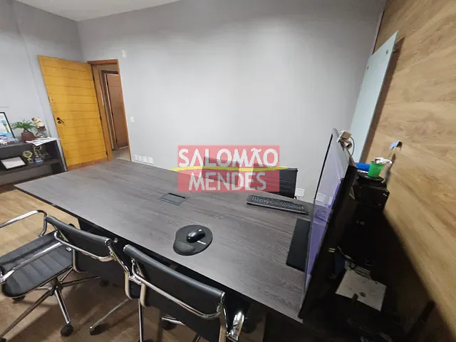 Sala à venda, no bairro São Brás em Belém