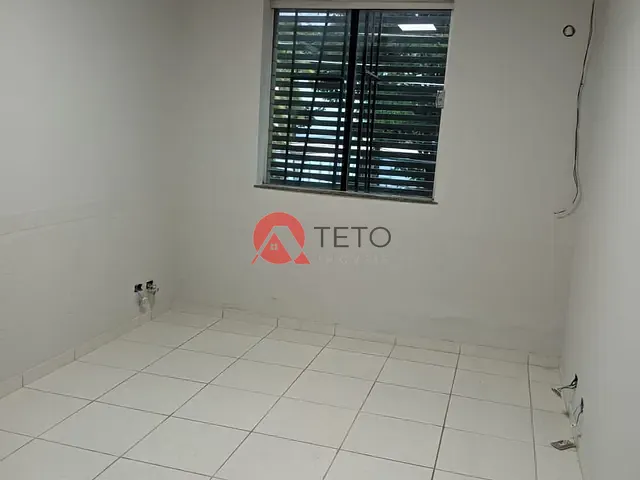 Sala para alugar, no bairro Zona 01 em Maringá